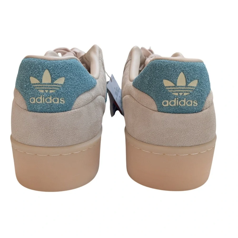 NWT Adidas Rivalry Low Sneakers Mens 17 Beige Teal Suede Gum Sole No Box